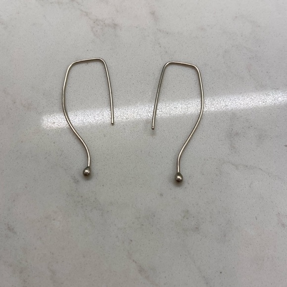 Minimal Modern Simple Eco Friendly Recycled Silver Threaded Bud Earrings 2” - Picture 1 of 2